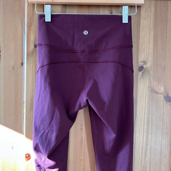 Lululemon In Movement 7/8 Tight Everlux Burgundy Athleisure Gym Workout Size 4 - Picture 9 of 11